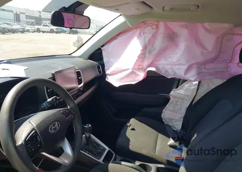 2021 Hyundai Venue Se from USA, damaged, VIN KMHRB8A30MU065904